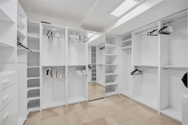 Building Photo - 10175 Collins Ave