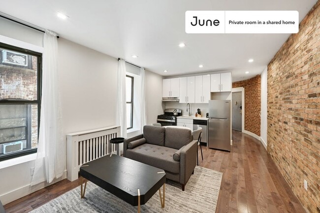 Building Photo - Room in Shared 4 bed/2 bath home in West Harlem