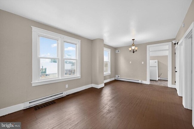 Building Photo - 38 N Scott St