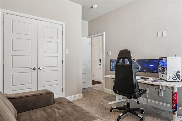 Building Photo - 1304 Beach Dr