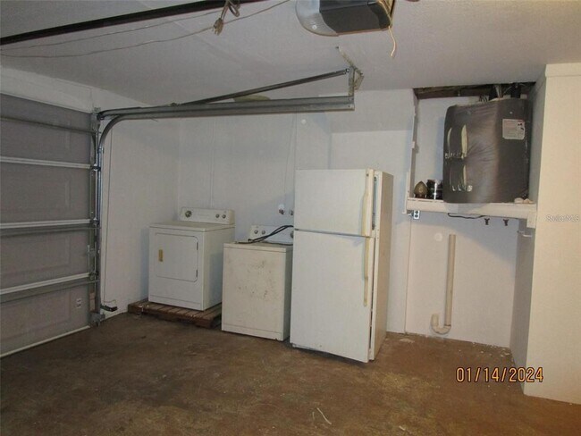 Building Photo - 4032 Westwood Dr
