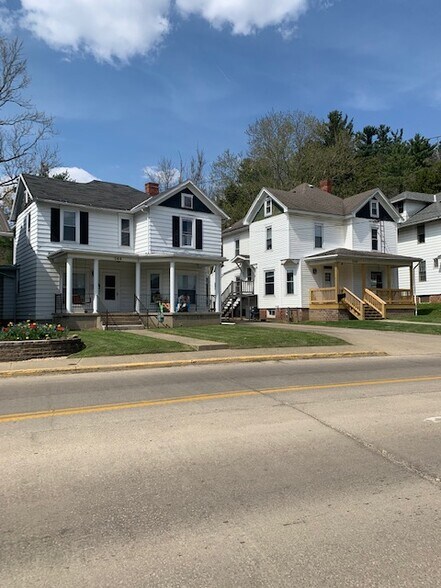 Building Photo - 244 E State St