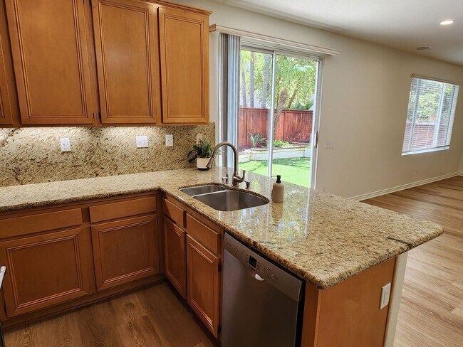 Building Photo - Beautiful Upgraded Home in RSM!