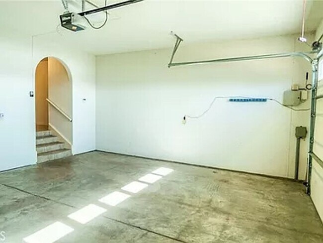 Building Photo - 7618 Verna Way