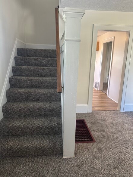 Building Photo - 134 Norwood St