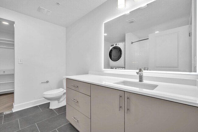 Building Photo - 4515 Main St