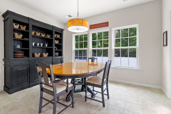 Building Photo - 2704 Brownstone Cir