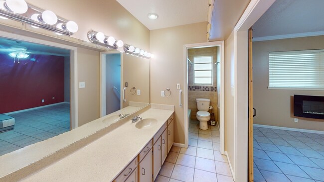 Building Photo - 1120 Brandywine Dr
