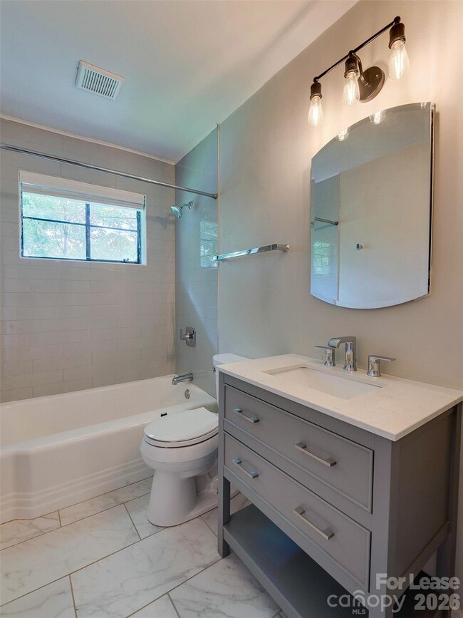 Building Photo - 1520 Mimosa Ave