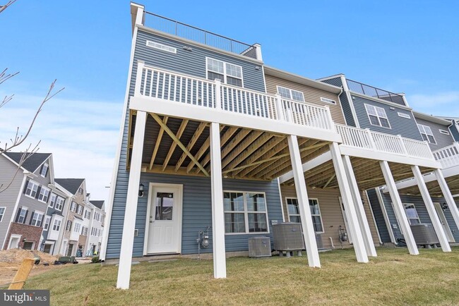 Building Photo - 1425 Clingmans Dome Dr