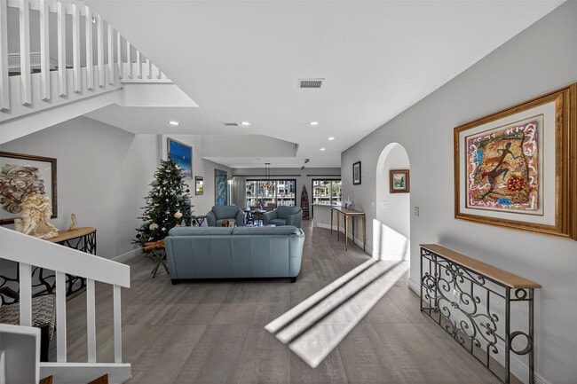 Building Photo - 1505 SE 11th St