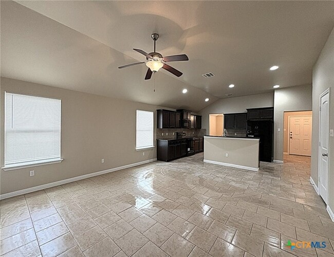 Building Photo - 3807 Flatrock Mountain Dr