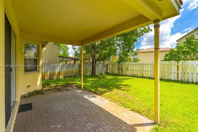 Building Photo - 4287 SW 130th Ave