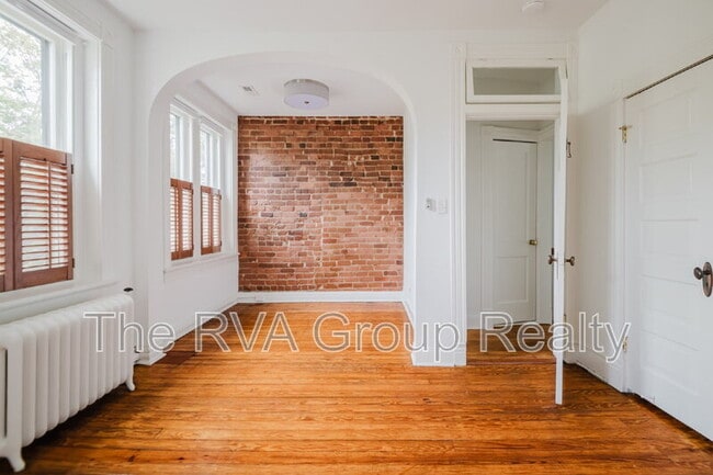 Building Photo - 2111 Floyd Ave