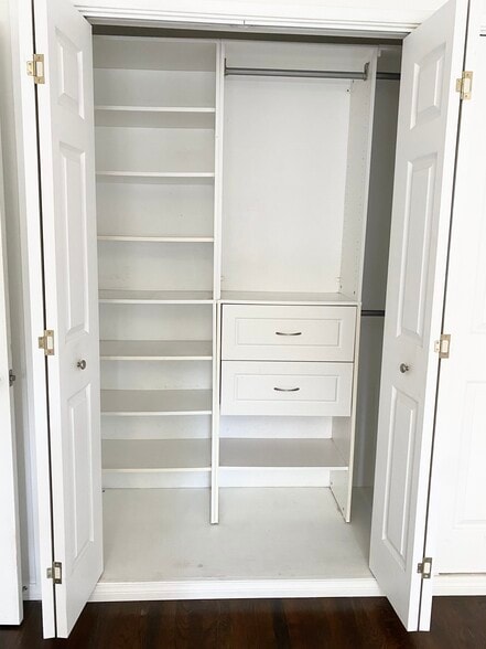 Closet organizer - 2215 Harriman Ln