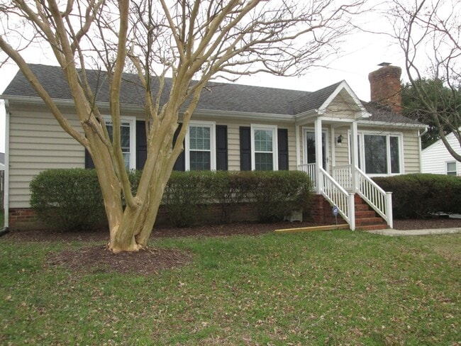 Primary Photo - Spacious Four Bedroom Mechanicsville Home ...