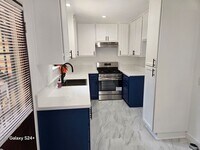 Building Photo - 1570 N Verdugo Rd