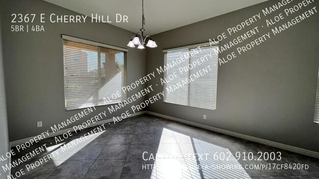 Building Photo - 2367 E Cherry Hill Dr