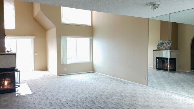 Building Photo - 27783 Zircon
