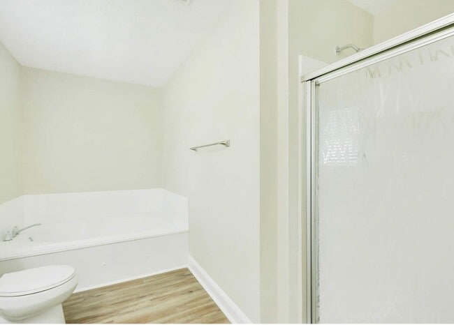 Building Photo - 65 Salem Meadow Dr