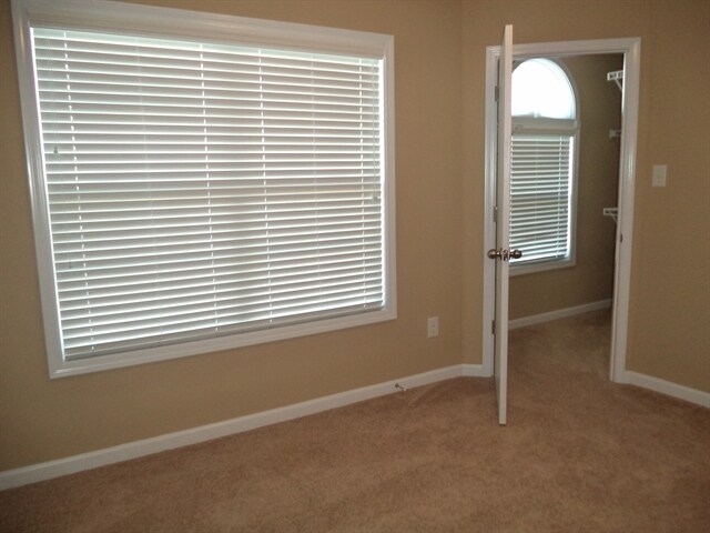 Building Photo - 1324 Jackson Ridge Ln