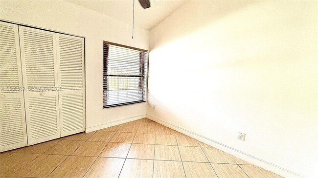 Building Photo - 7531 SW 95th Pl