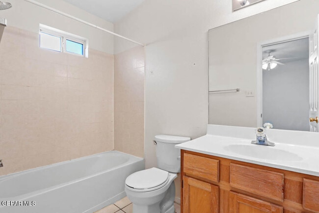 Building Photo - 11564 Jamaican Palm Dr