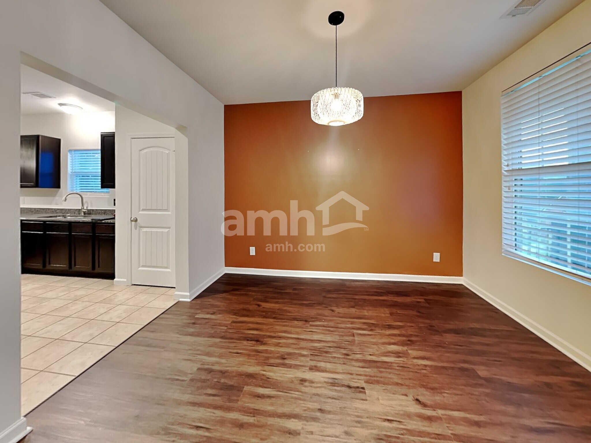 Building Photo - 4123 Oakstone Dr