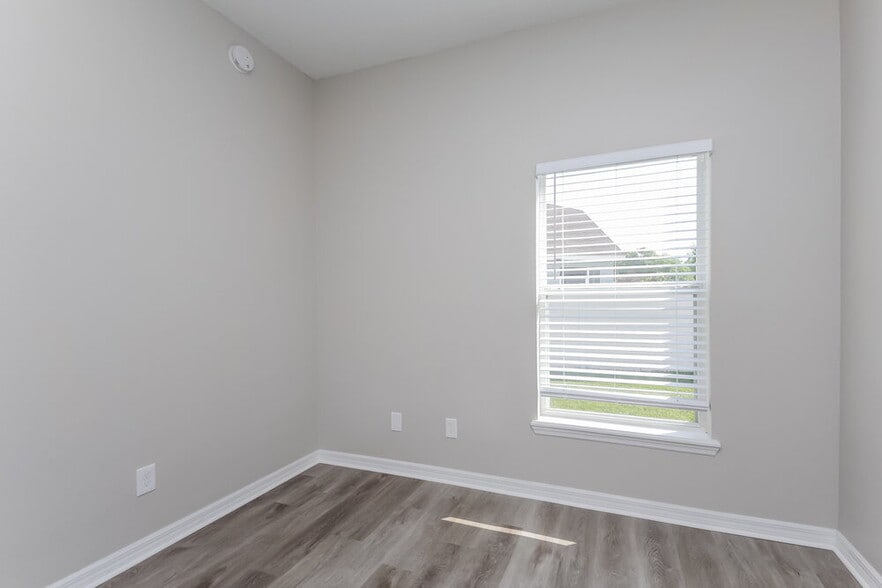 Building Photo - 4478 Spring Blossom Dr