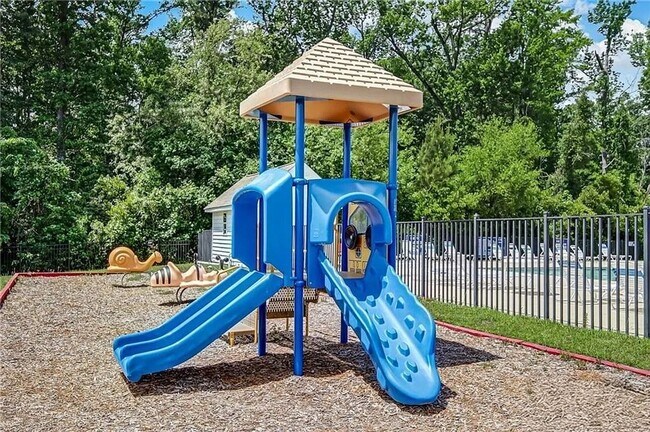 Building Photo - Coming Available!