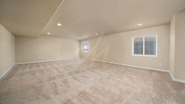 Building Photo - Immaculate Rancher in Spring Creek Neighbo...