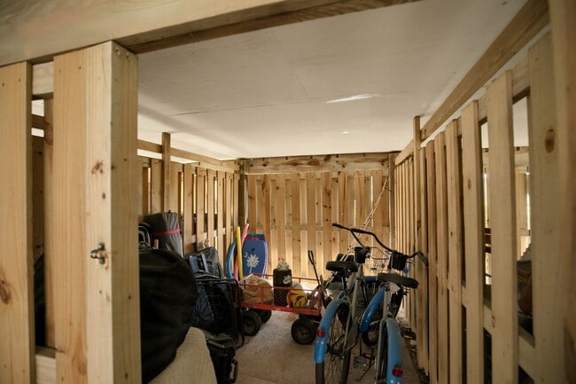 Building Photo - Call Sabrina at 757-767-0767 to schedule a tour!