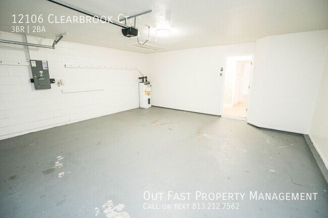 Building Photo - 12106 Clearbrook Ct