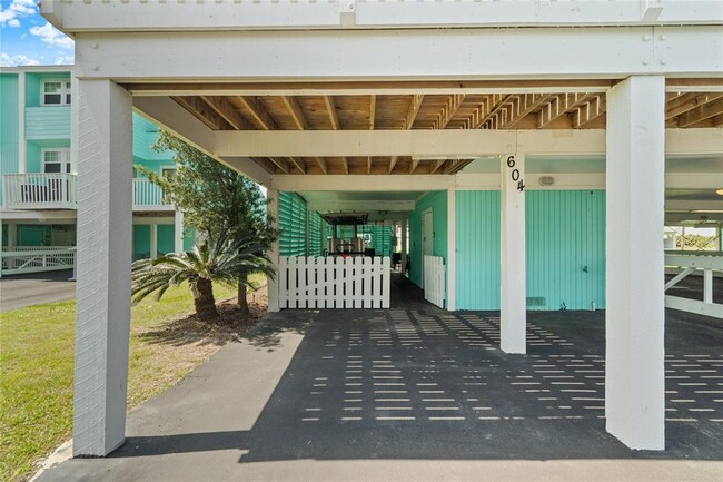Building Photo - 604 Calico Jack Cove