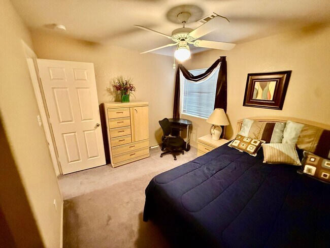 Building Photo - Furnished Condo in Rental Mesa Del Sol