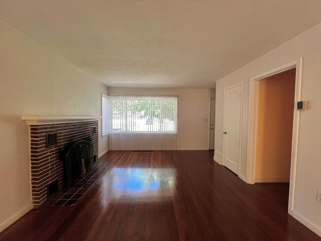 Building Photo - House in Yakima!