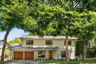 Building Photo - 1708 Fawn Dr