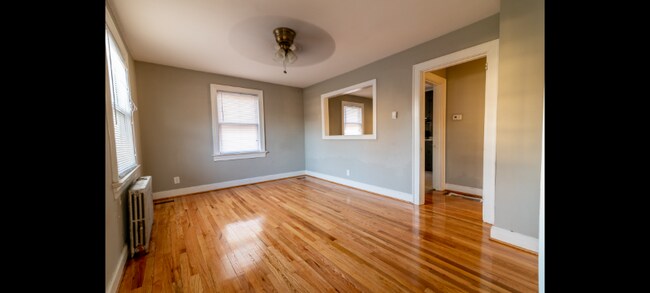 Building Photo - 1145 Lindsay St