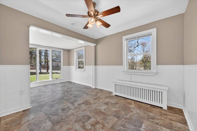 Building Photo - 29 Ridge Rd