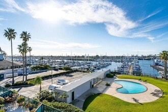 Building Photo - 1-Bedroom + 1 Bathroom Condo | Channel Islands Waterfront | Monthly Furnished Rental