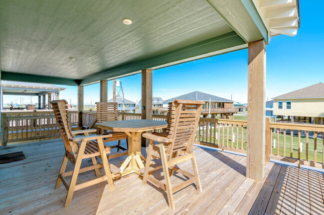 Building Photo - 947 Gulf Shores Dr