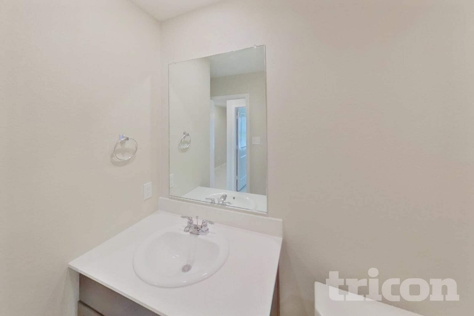 Building Photo - 6340 Bristolwood Dr