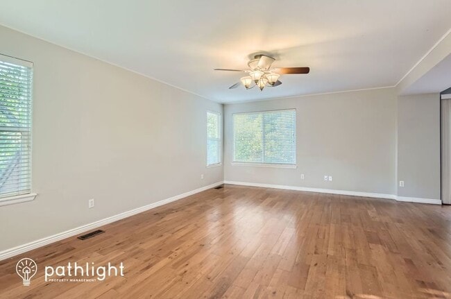 Building Photo - 8834 Copeland St