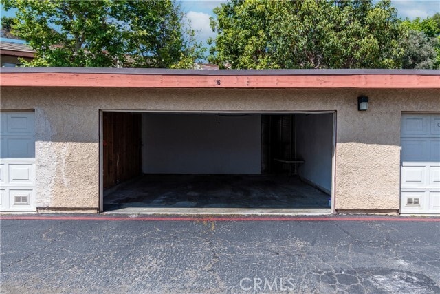 Building Photo - 1048 S Idaho St