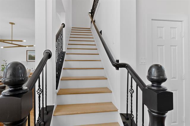 Building Photo - 6440 Fianna Hills Dr