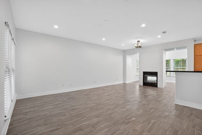 Building Photo - 4313 Windswept Dr