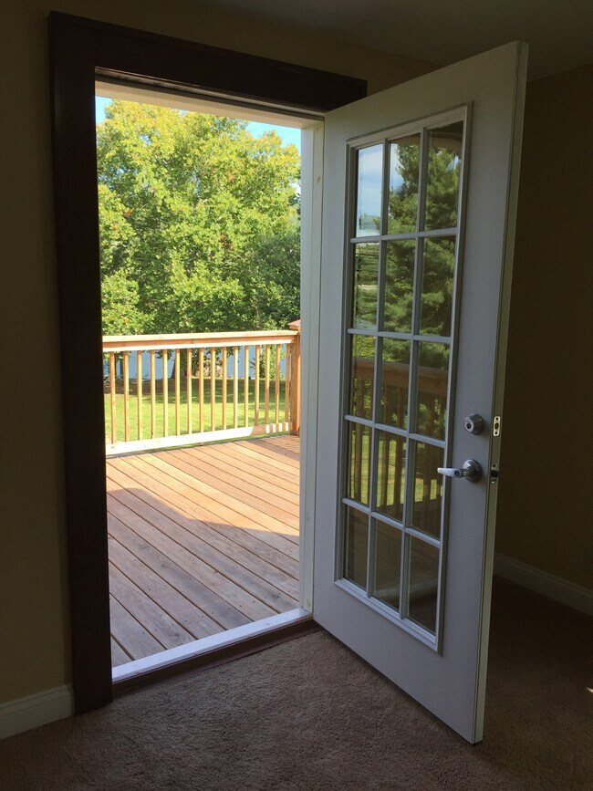 Building Photo - 1 Zane St