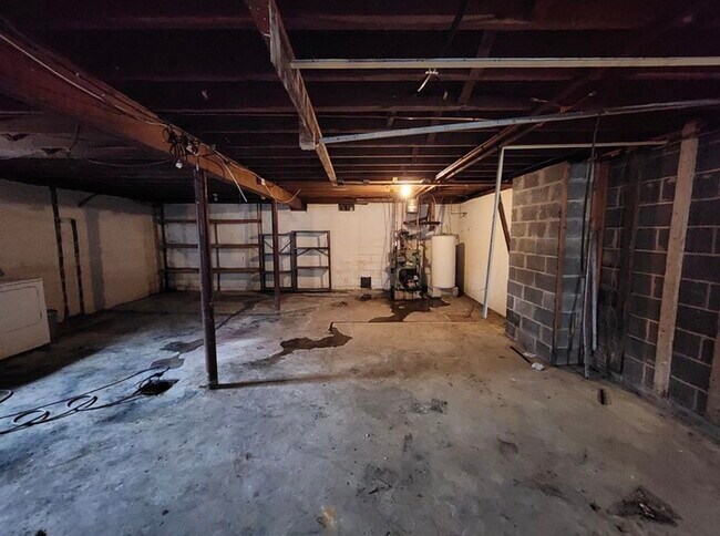 Building Photo - 139 Juliustown Rd