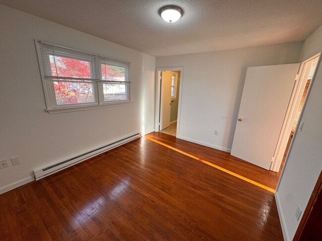 Building Photo - 194 Virgo Dr