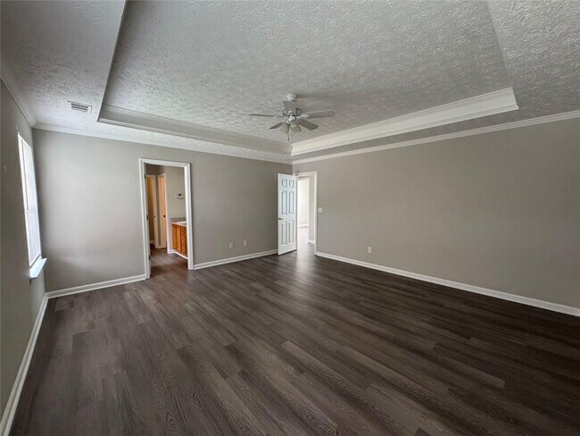 Building Photo - 228 Grover Turner Way